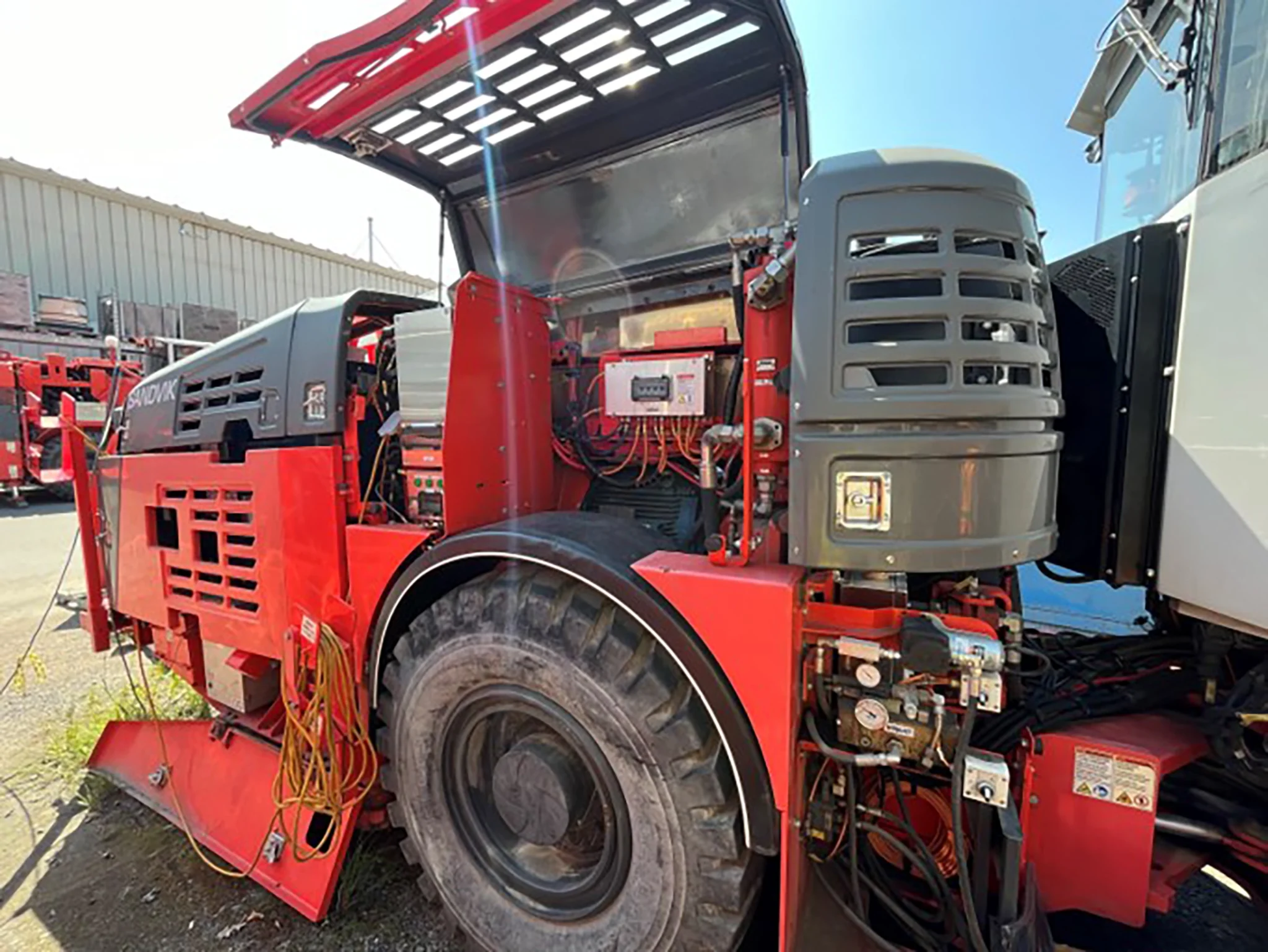 DD422iE | Sandvik Rental and Used